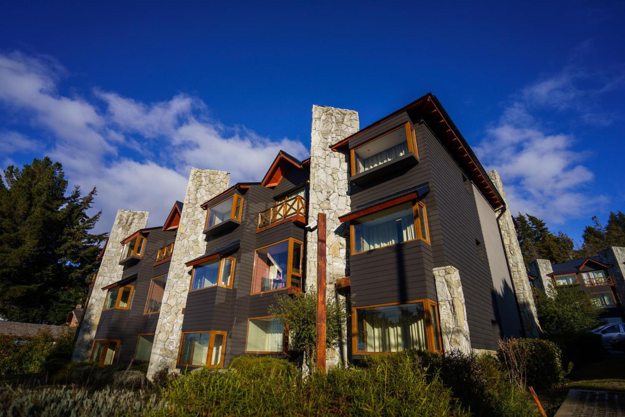 Los Robles Apart&Spa San Carlos de Bariloche Extérieur photo